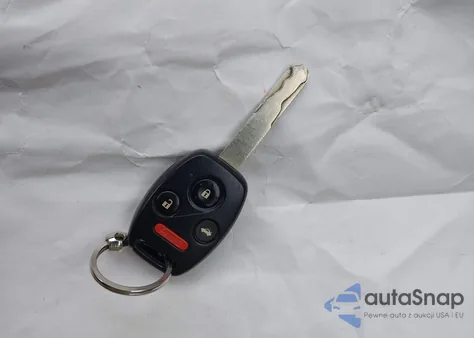 2011 Honda Accord 2.4 Ex-L from USA, damaged, VIN 1HGCP2F83BA028844